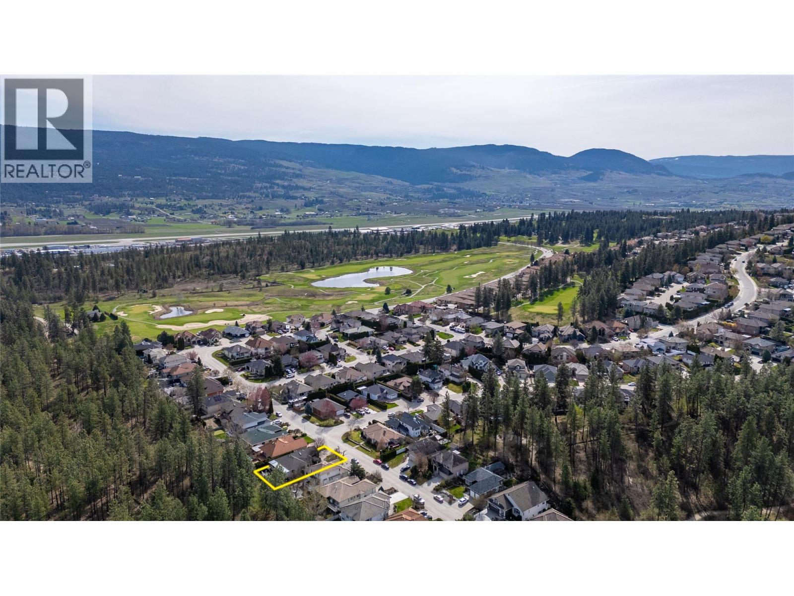 3008 Quail Crescent, Kelowna, BC - Outdoor With View