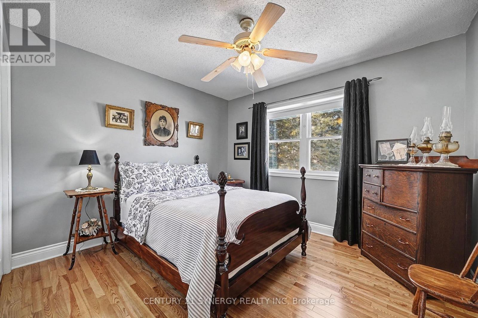 1104 Drummond Concession 1 Road, Drummond/North Elmsley, ON - Indoor Photo Showing Bedroom