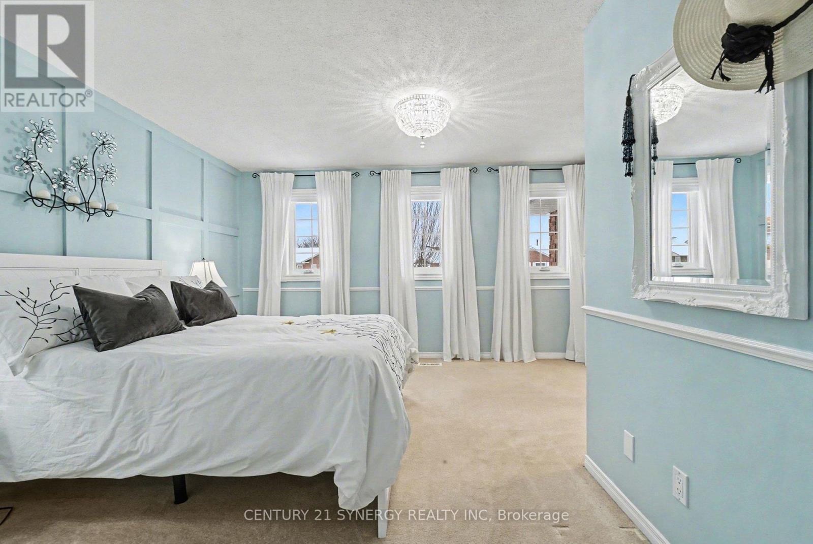 1916 Leclair Crescent, Ottawa, ON - Indoor Photo Showing Bedroom