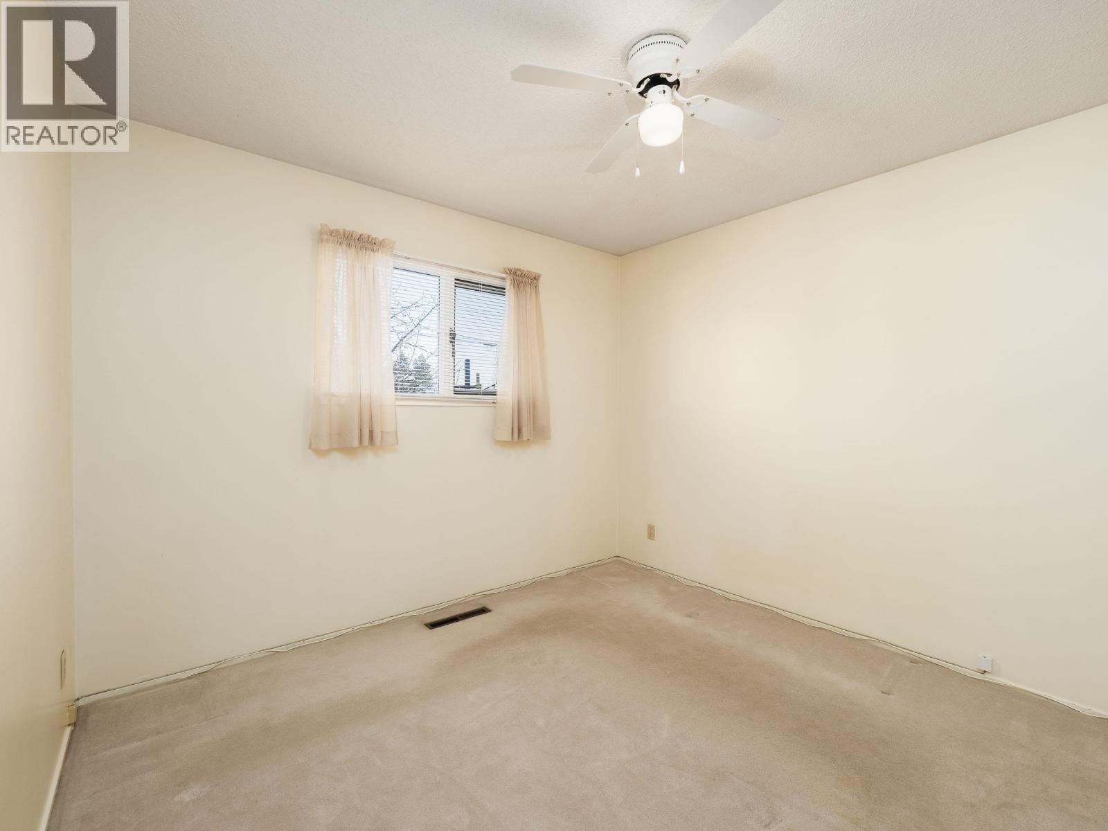 386 E Central Street, Prince George, BC - Indoor Photo Showing Other Room