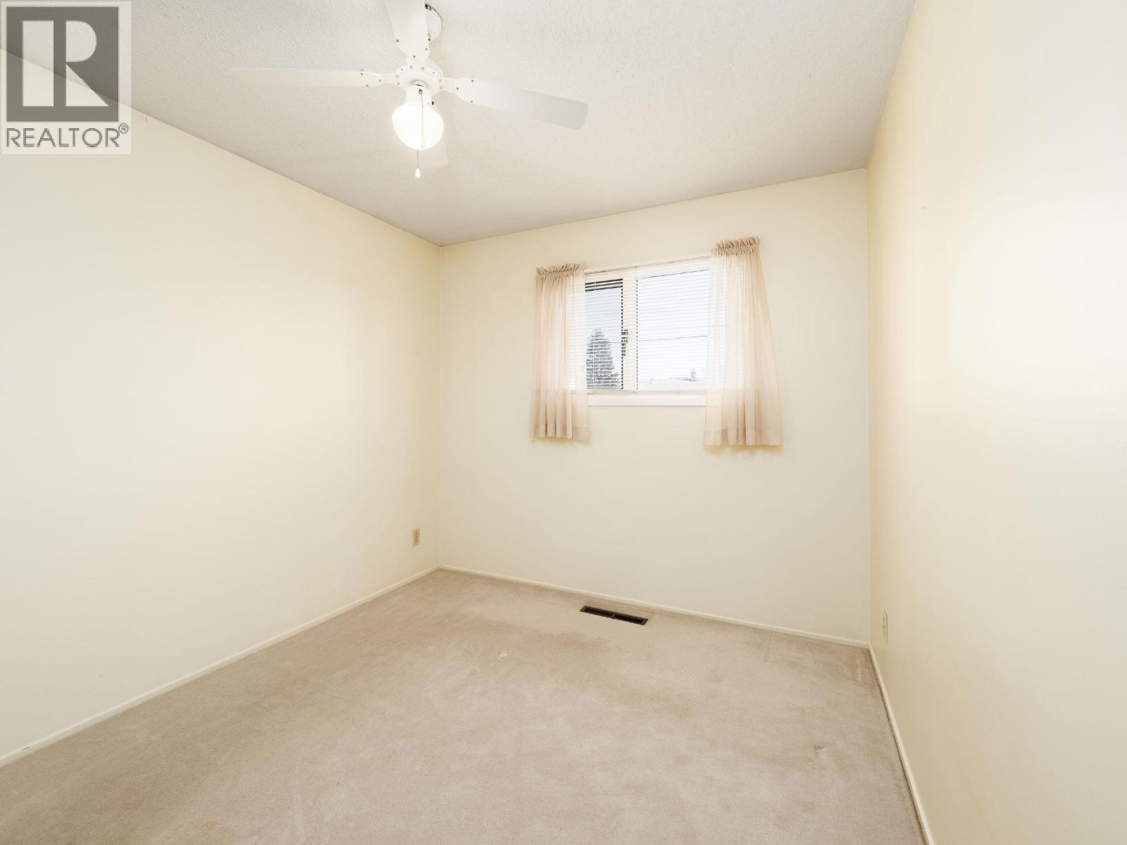 386 E Central Street, Prince George, BC - Indoor Photo Showing Other Room