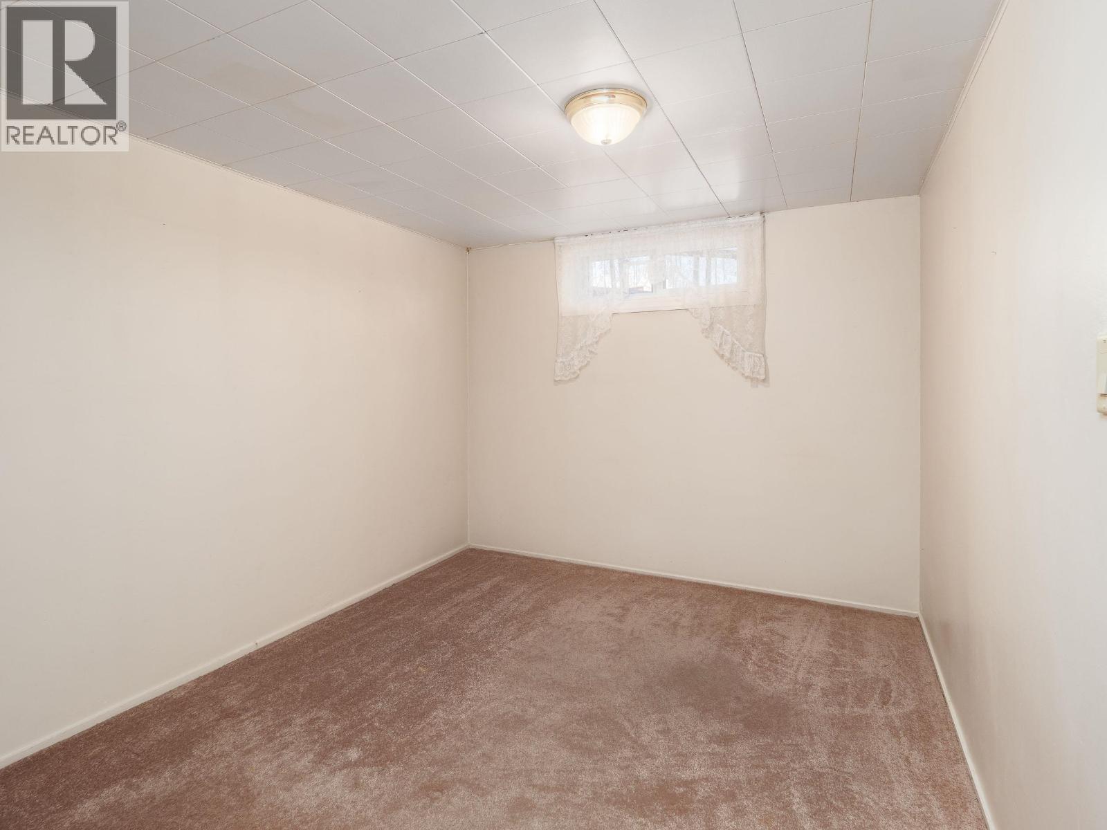386 E Central Street, Prince George, BC - Indoor Photo Showing Other Room
