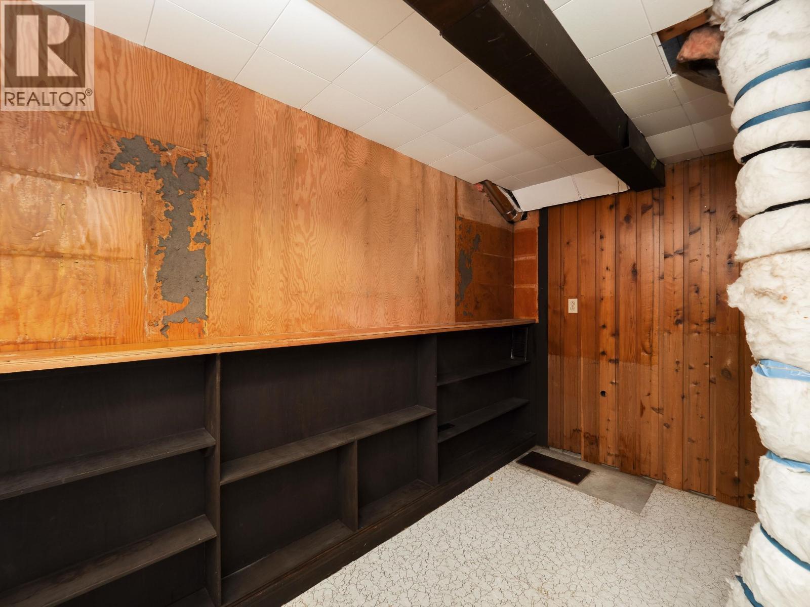 386 E Central Street, Prince George, BC - Indoor