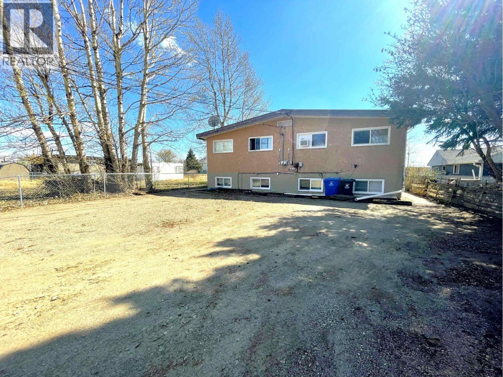 9714 9716 102 Avenue, Fort St. John, BC - Outdoor