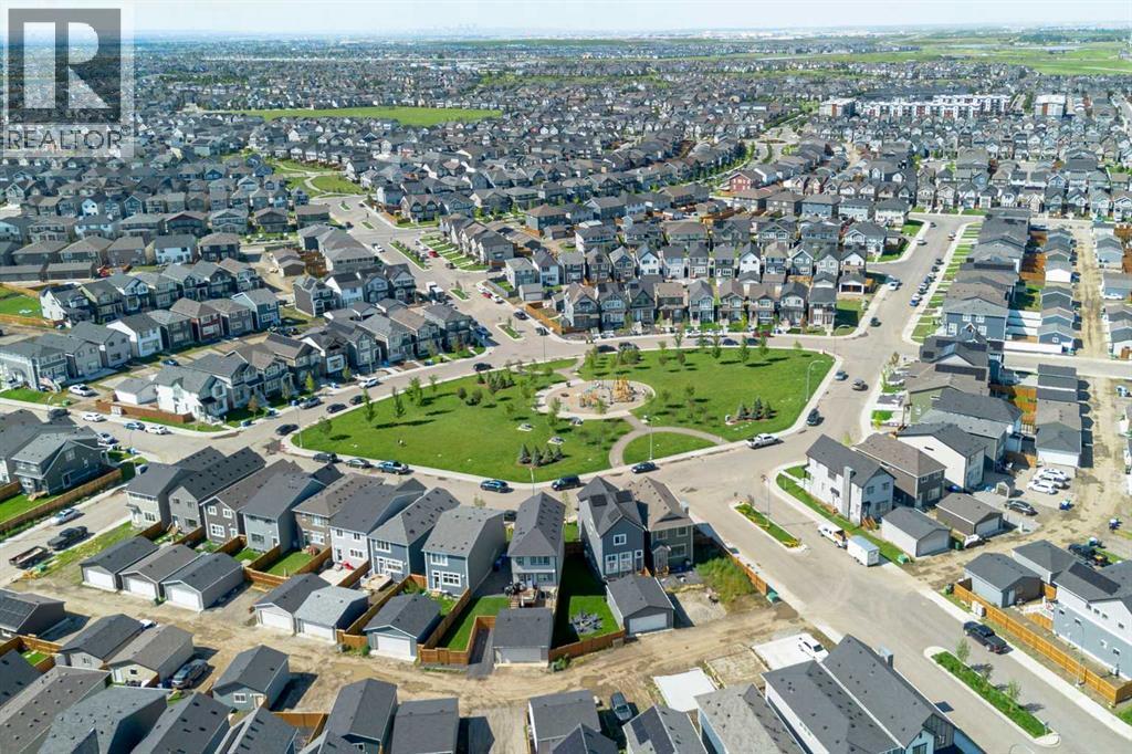 36 Magnolia Bay Se, Calgary, AB - Outdoor With View