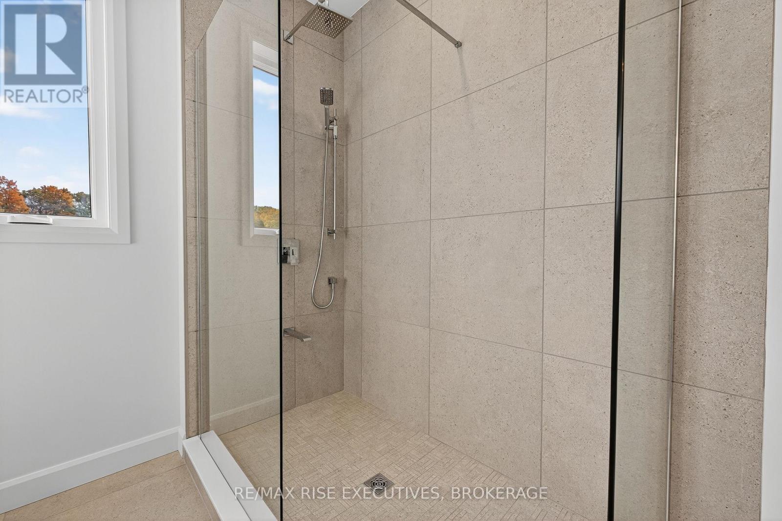 158 Summerside Drive, Frontenac (Frontenac South), ON - Indoor Photo Showing Bathroom