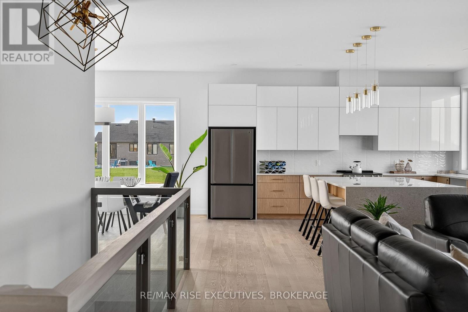 158 Summerside Drive, Frontenac (Frontenac South), ON - Indoor Photo Showing Kitchen With Stainless Steel Kitchen