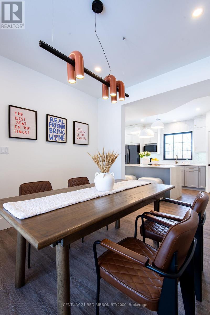 18 Mcnab Street, Strathroy-Caradoc (Se), ON - Indoor