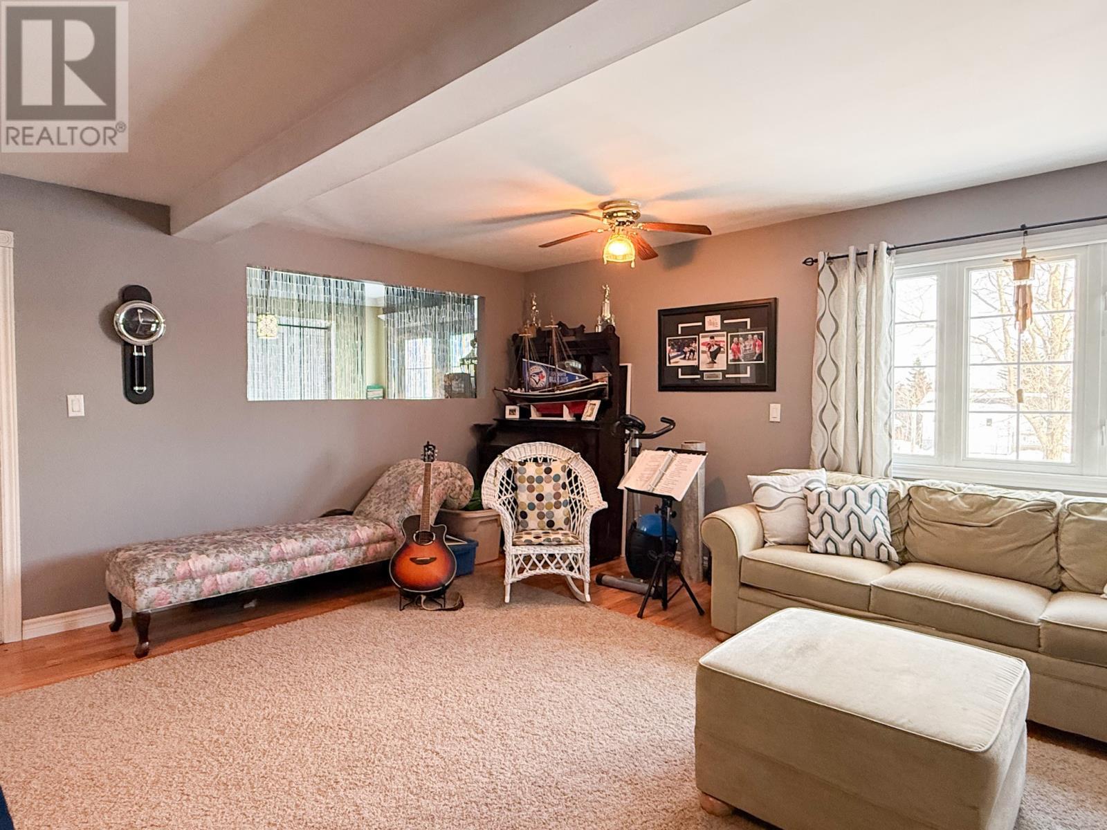 170A Main Street, Carmanville, NL - Indoor Photo Showing Living Room