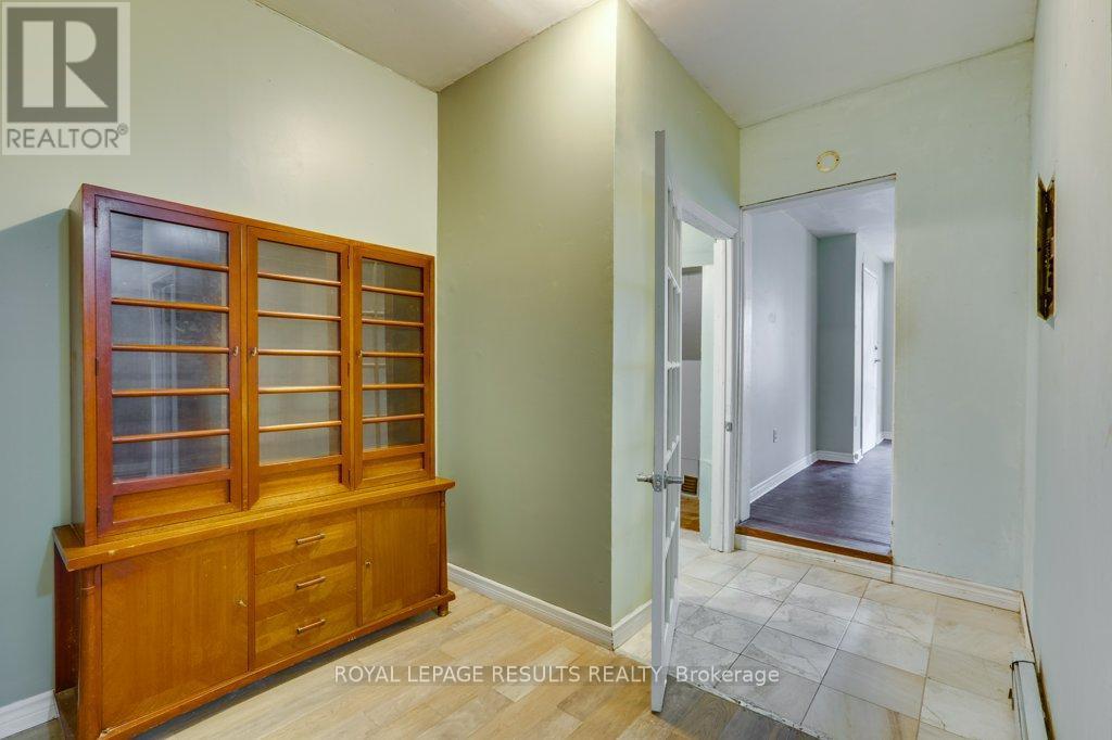 42 Redan Street, St. Thomas, ON - Indoor Photo Showing Other Room