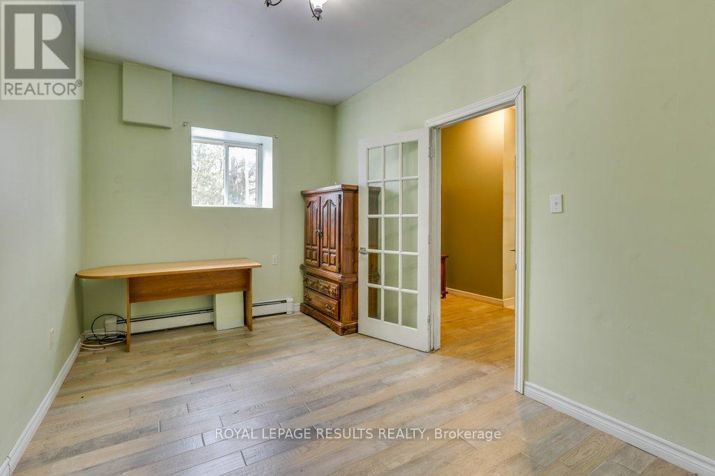 42 Redan Street, St. Thomas, ON - Indoor Photo Showing Other Room