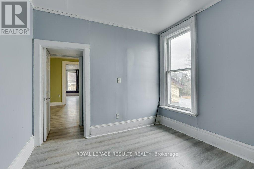 42 Redan Street, St. Thomas, ON - Indoor Photo Showing Other Room