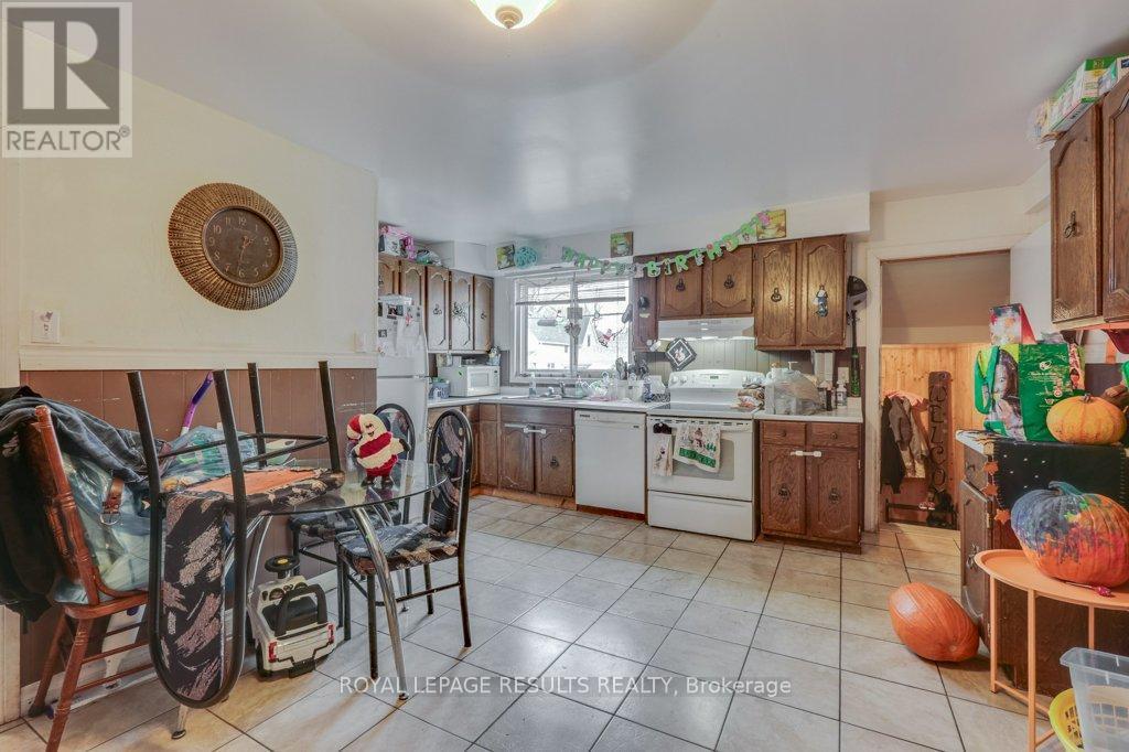 42 Redan Street, St. Thomas, ON - Indoor