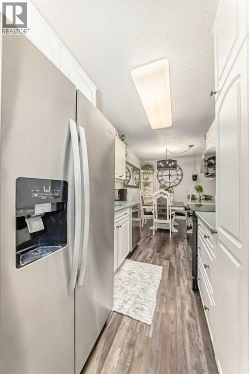 314, 5326 47 Avenue, Red Deer, AB - Indoor