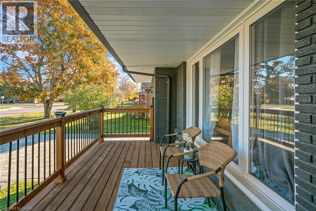 15 Andres Street, Virgil, ON - Outdoor With Deck Patio Veranda With Exterior
