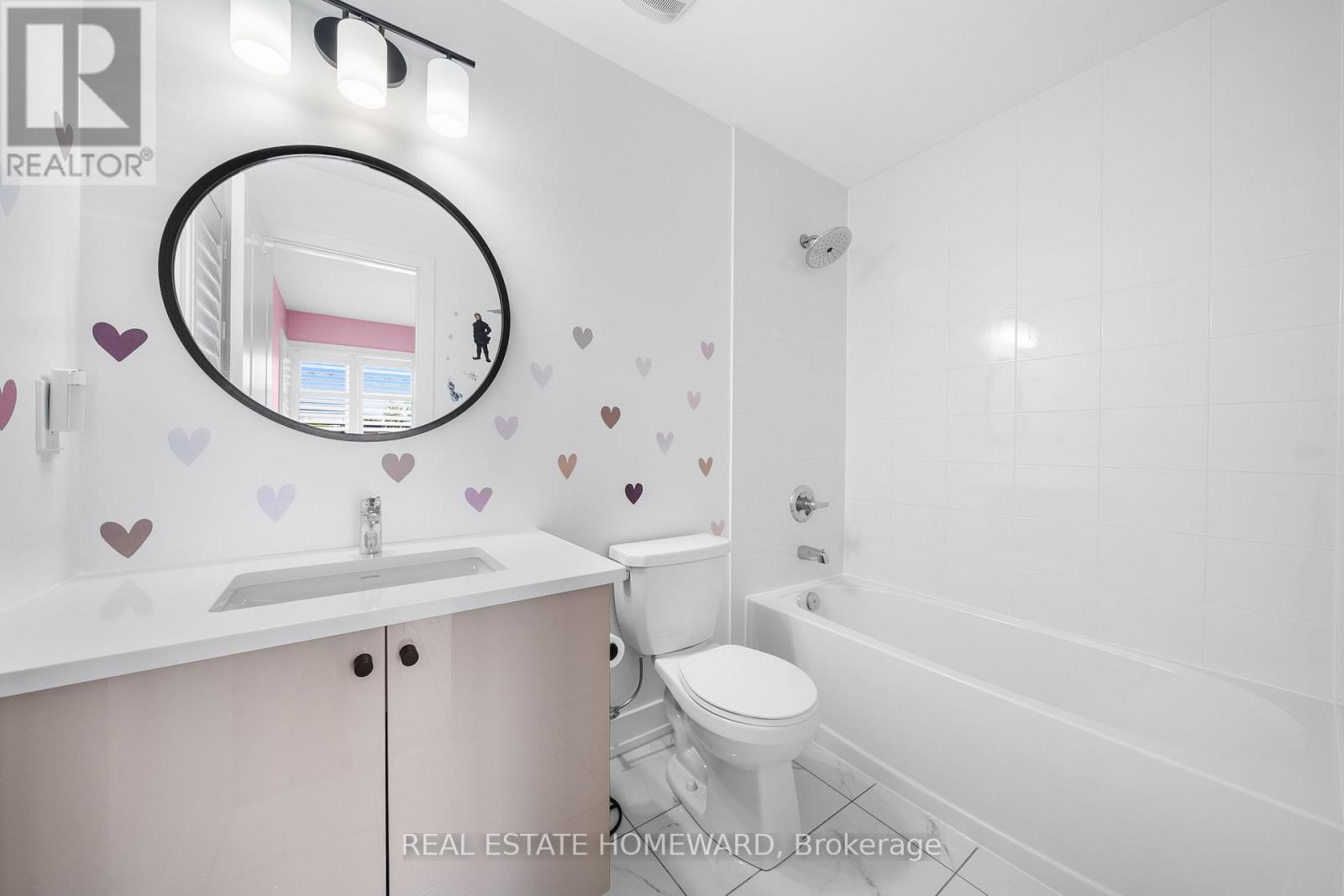 1344 Gull Crossing, Pickering, ON - Indoor Photo Showing Bathroom