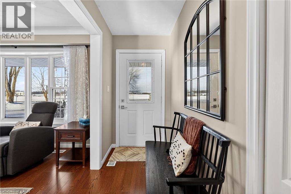 6140 Sixteen Road, West Lincoln, ON - Indoor Photo Showing Other Room