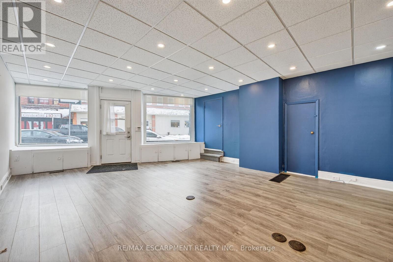 6 Cayuga Street N, Haldimand, ON