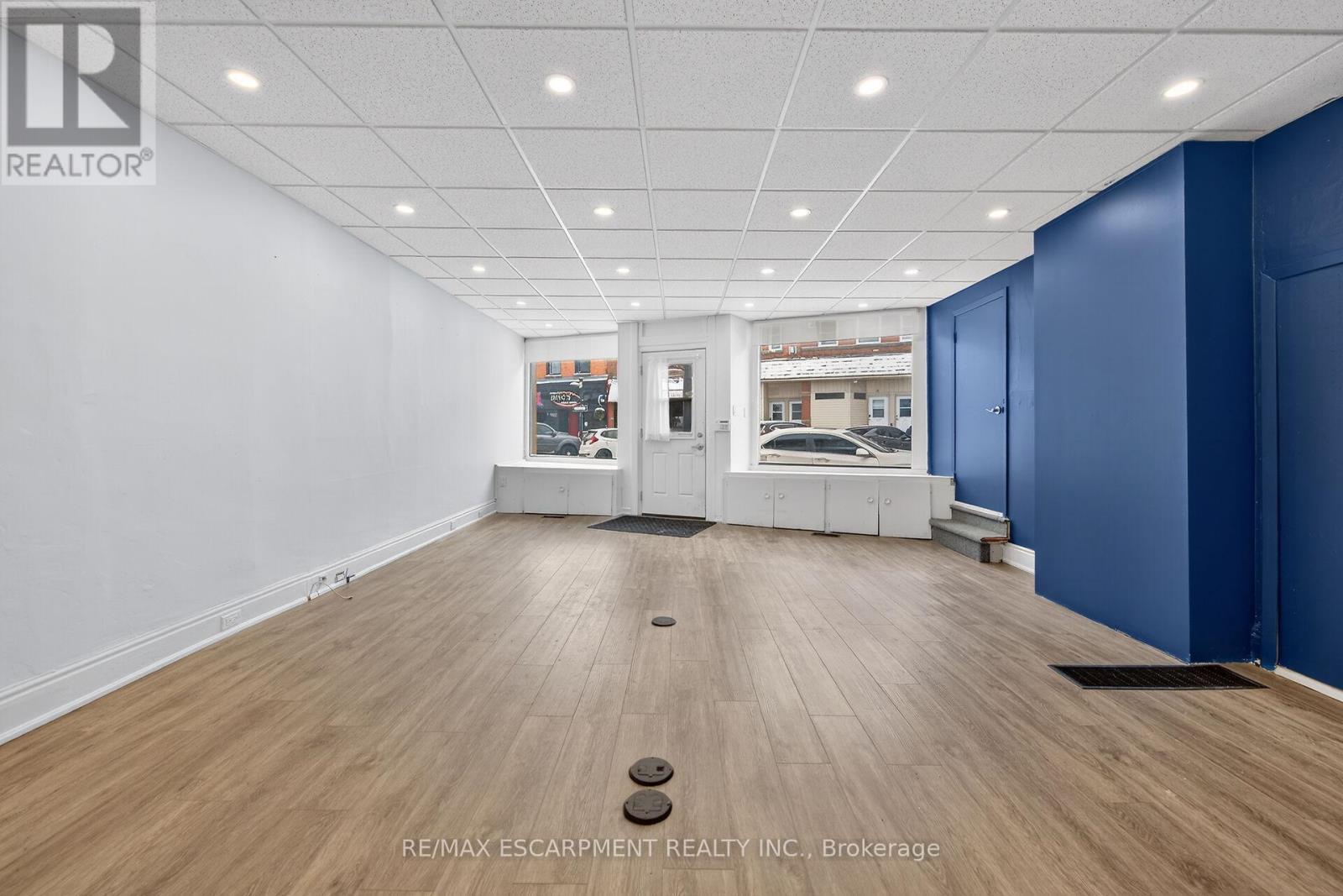 6 Cayuga Street N, Haldimand, ON