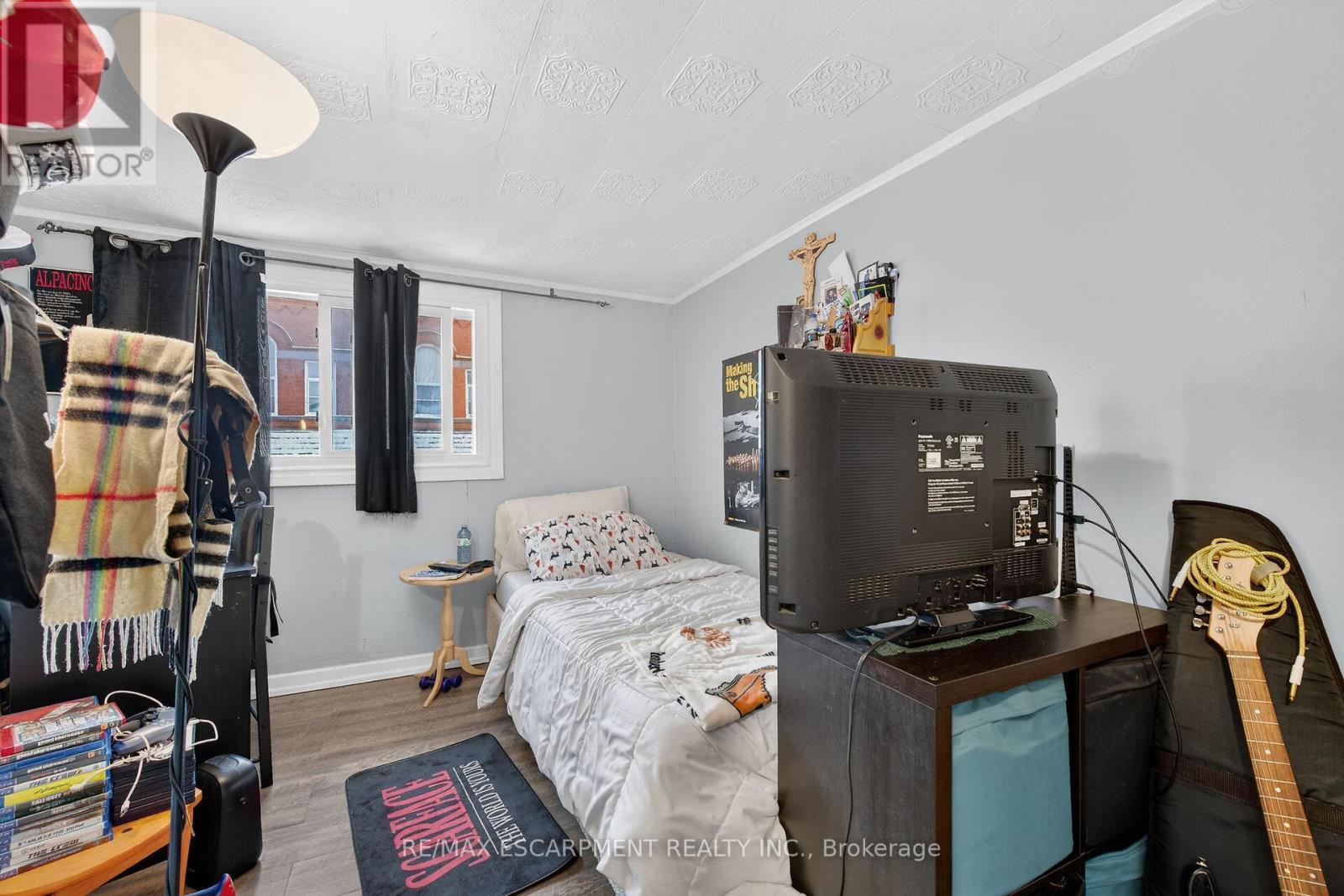 6 Cayuga Street N, Haldimand, ON