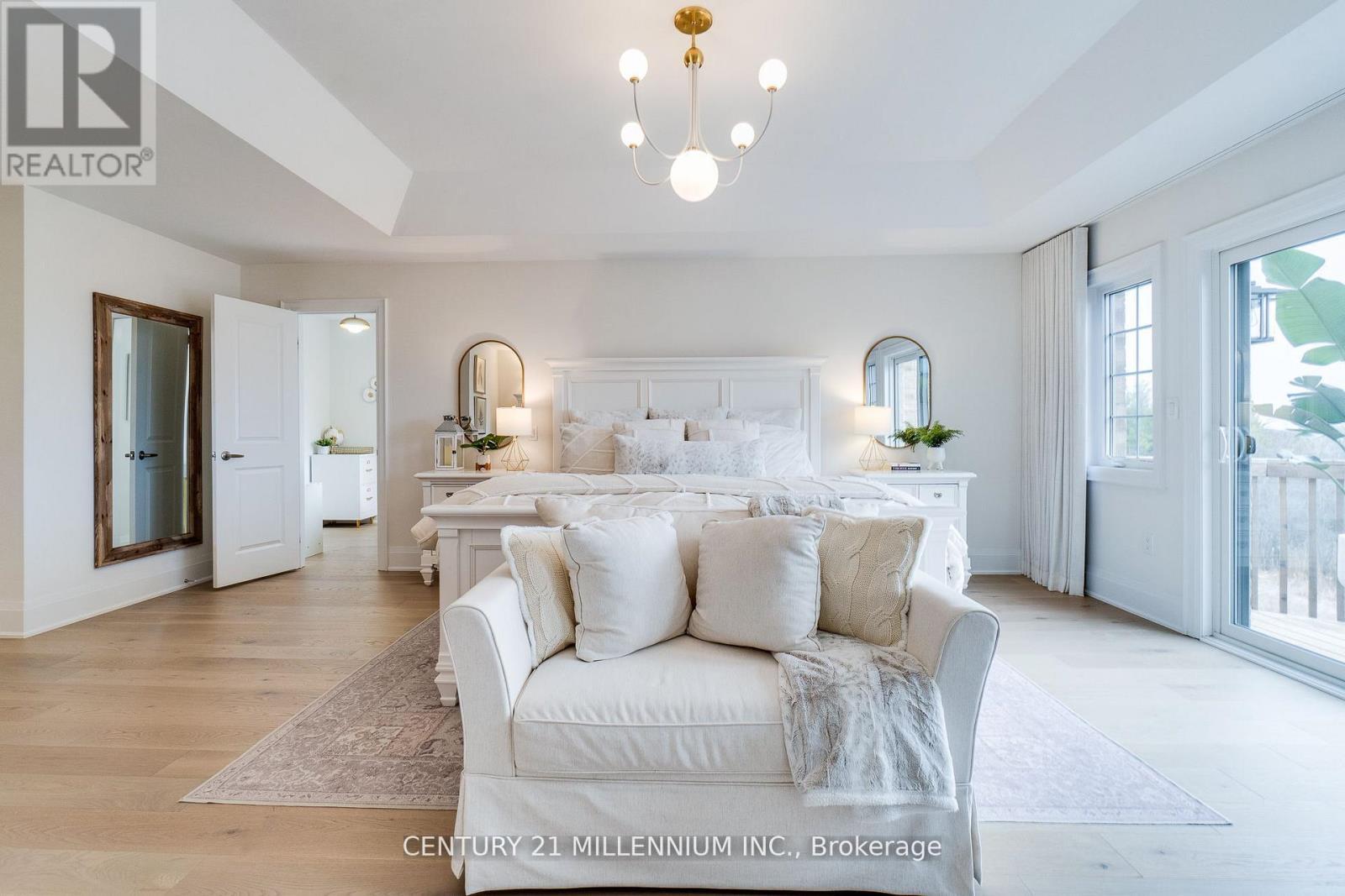 1956 Don White Court, Oshawa, ON - Indoor Photo Showing Bedroom