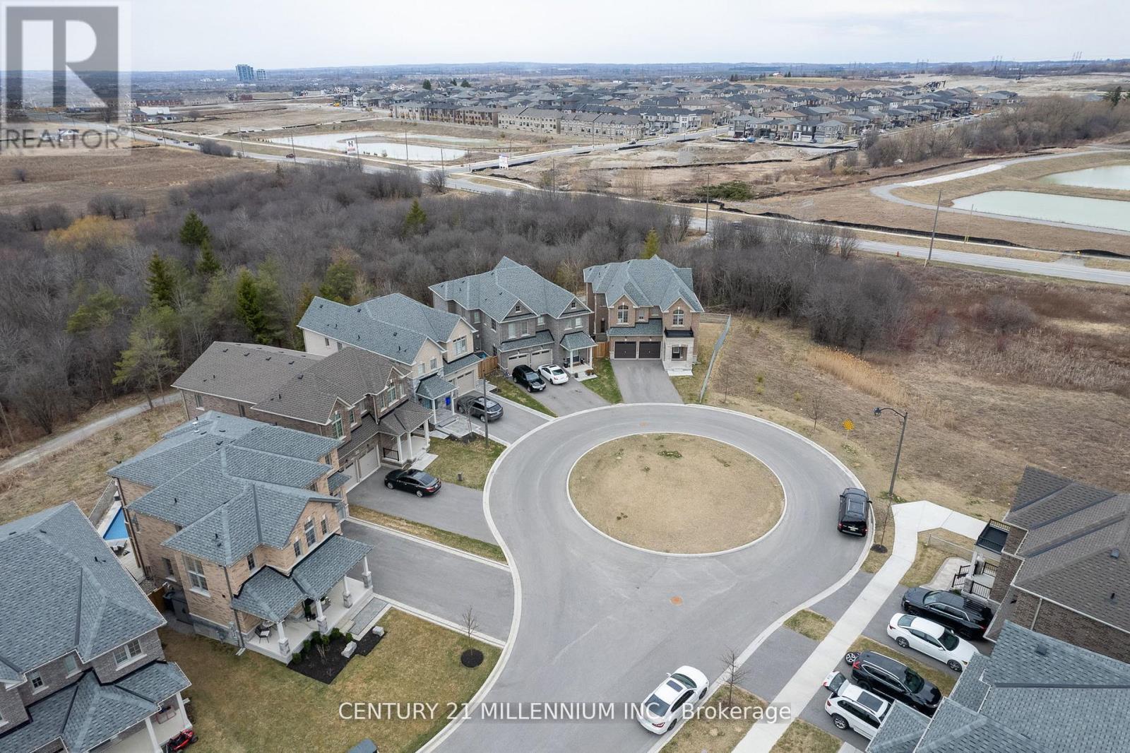 1956 Don White Court, Oshawa, ON - Outdoor With View