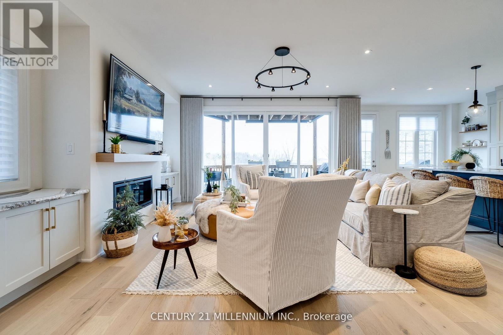 1956 Don White Court, Oshawa, ON - Indoor Photo Showing Living Room With Fireplace
