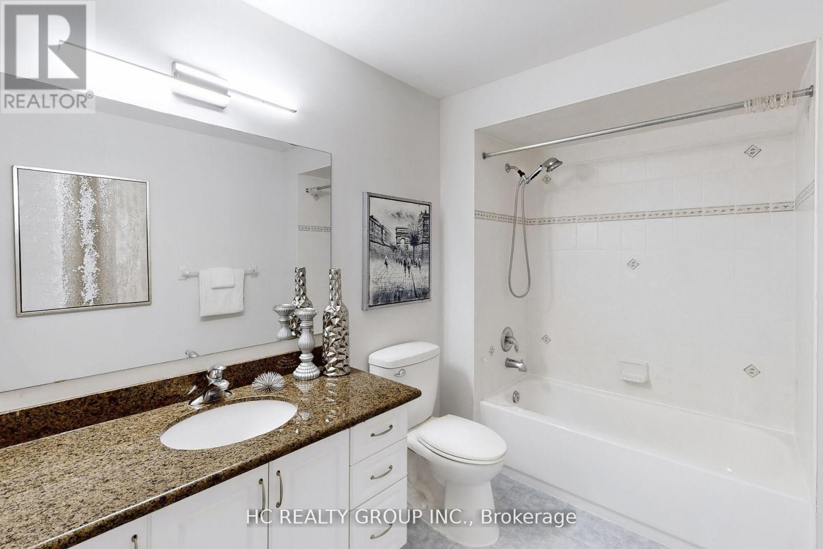 47 Medoc Place, Vaughan, ON - Indoor Photo Showing Bathroom