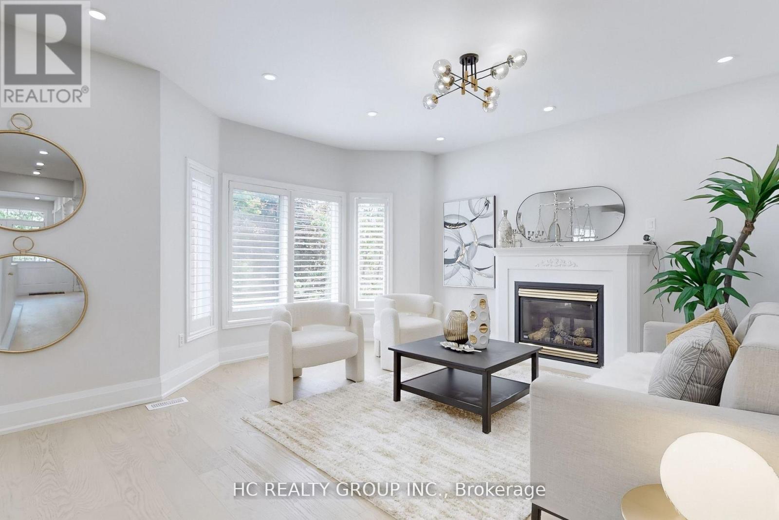 47 Medoc Place, Vaughan, ON - Indoor Photo Showing Living Room With Fireplace