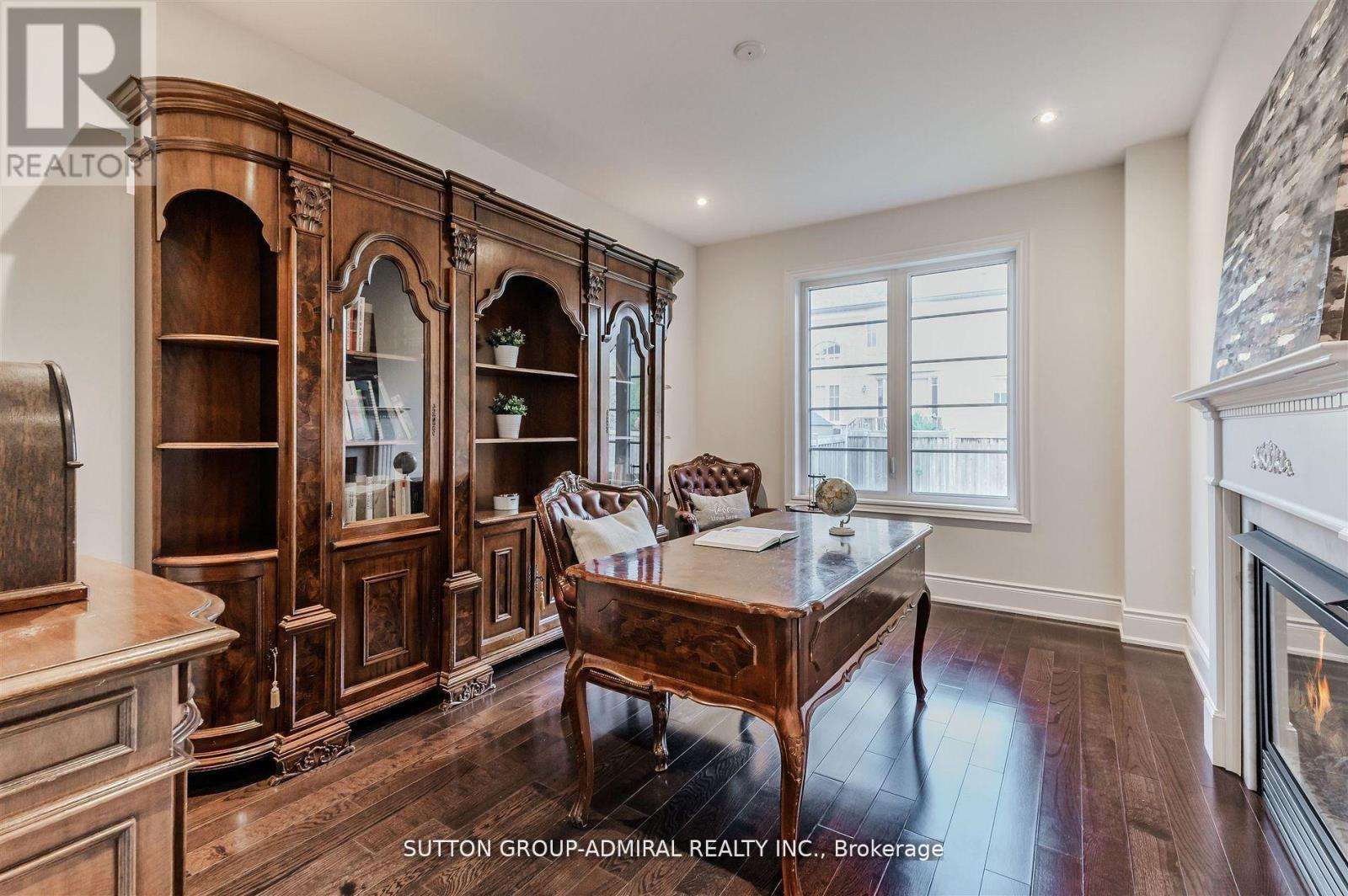 23 Samson Trail, King, ON - Indoor With Fireplace