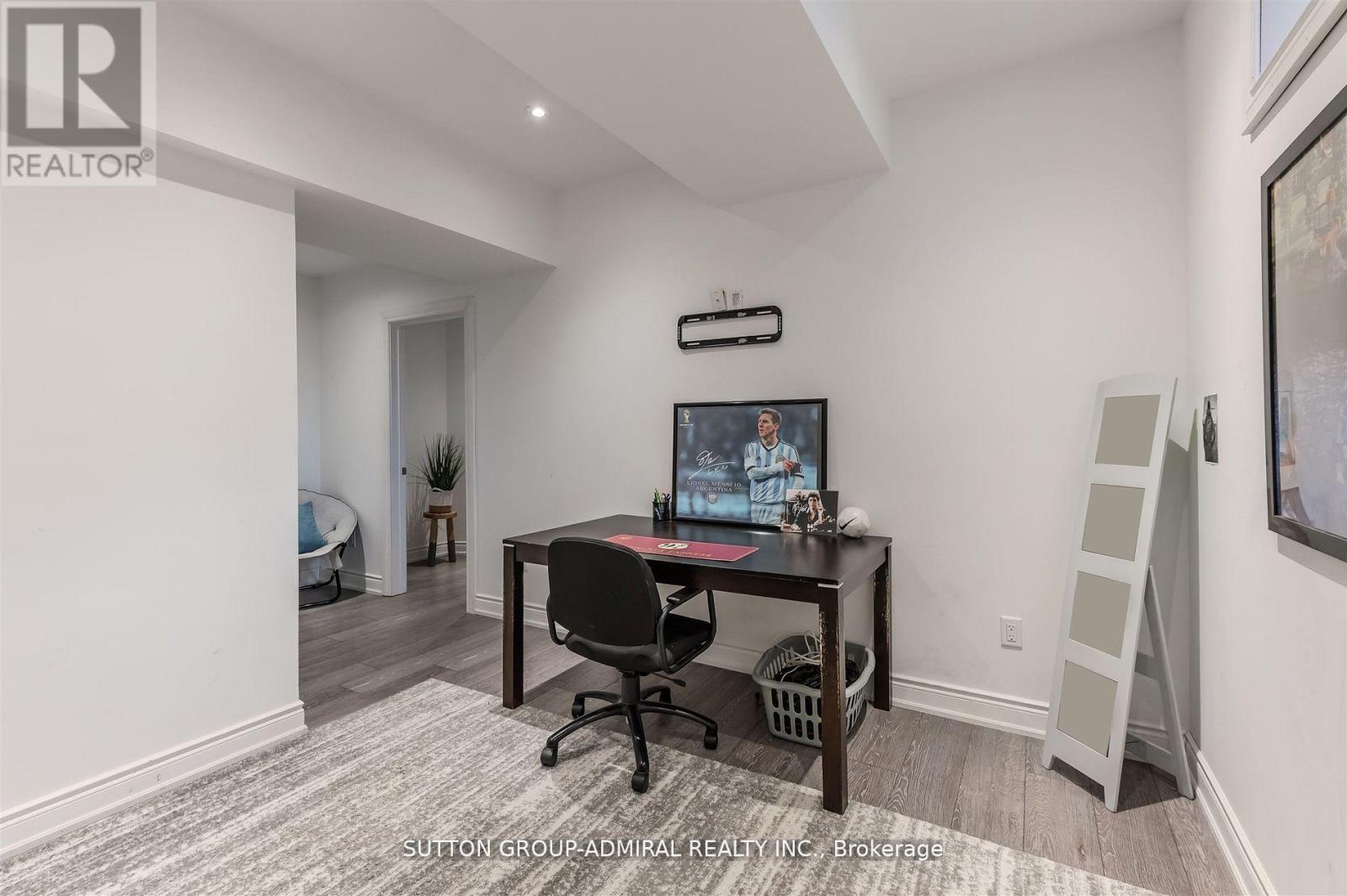 23 Samson Trail, King, ON - Indoor Photo Showing Office