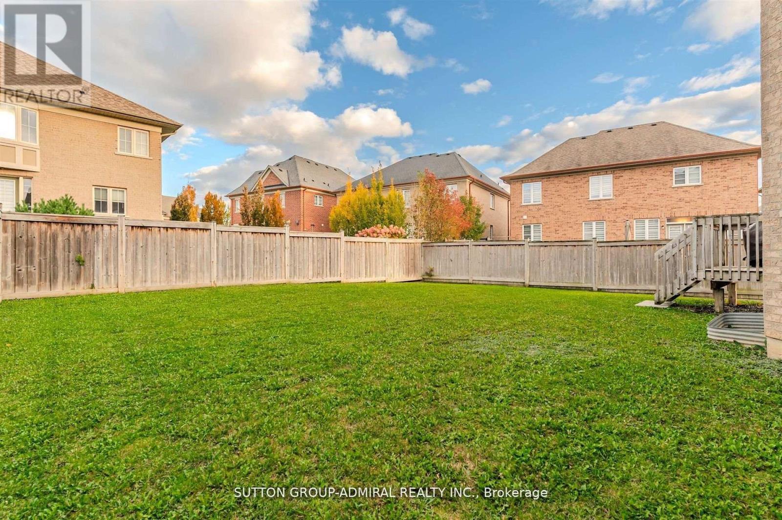 23 Samson Trail, King, ON - Outdoor