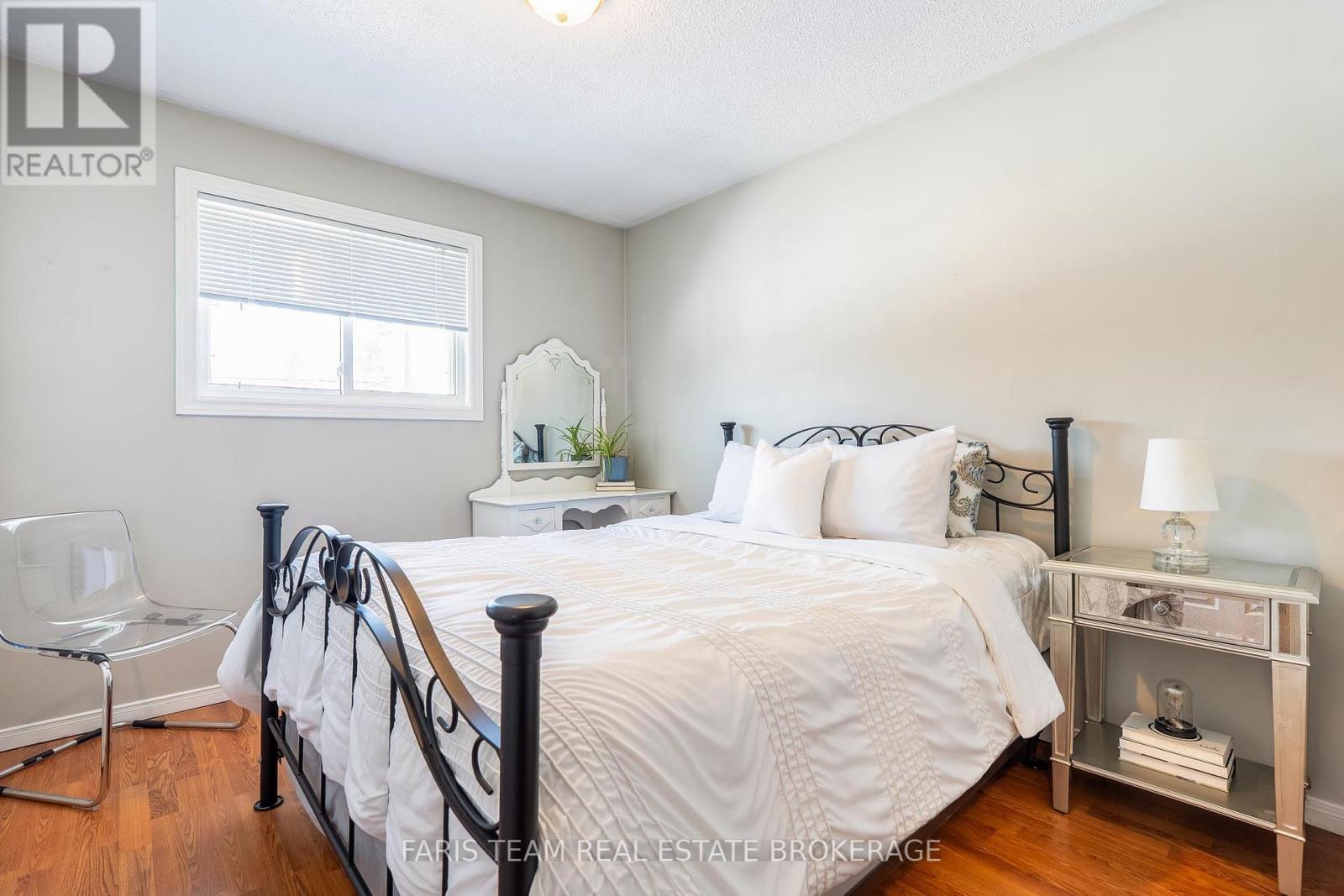52 Roth Street, Essa, ON - Indoor Photo Showing Bedroom