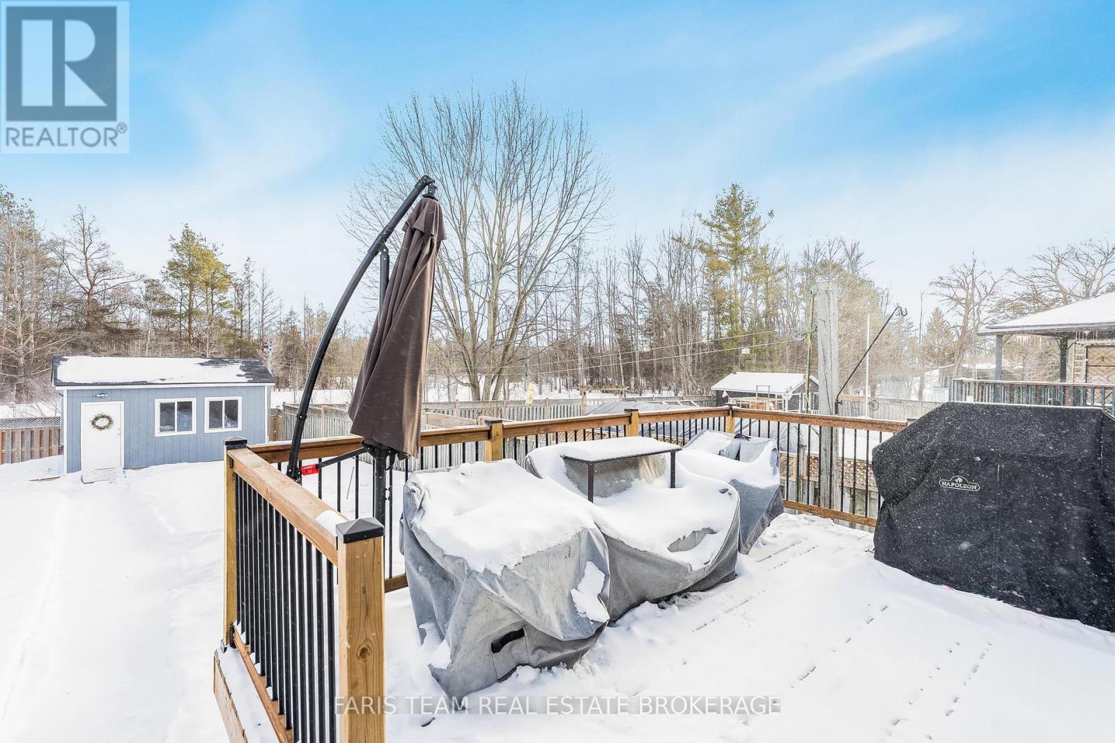 52 Roth Street, Essa, ON - Outdoor With Deck Patio Veranda