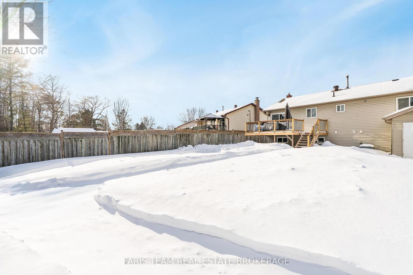 52 Roth Street, Essa, ON - Outdoor