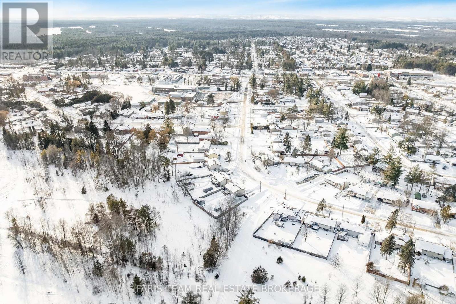 52 Roth Street, Essa, ON - Outdoor With View