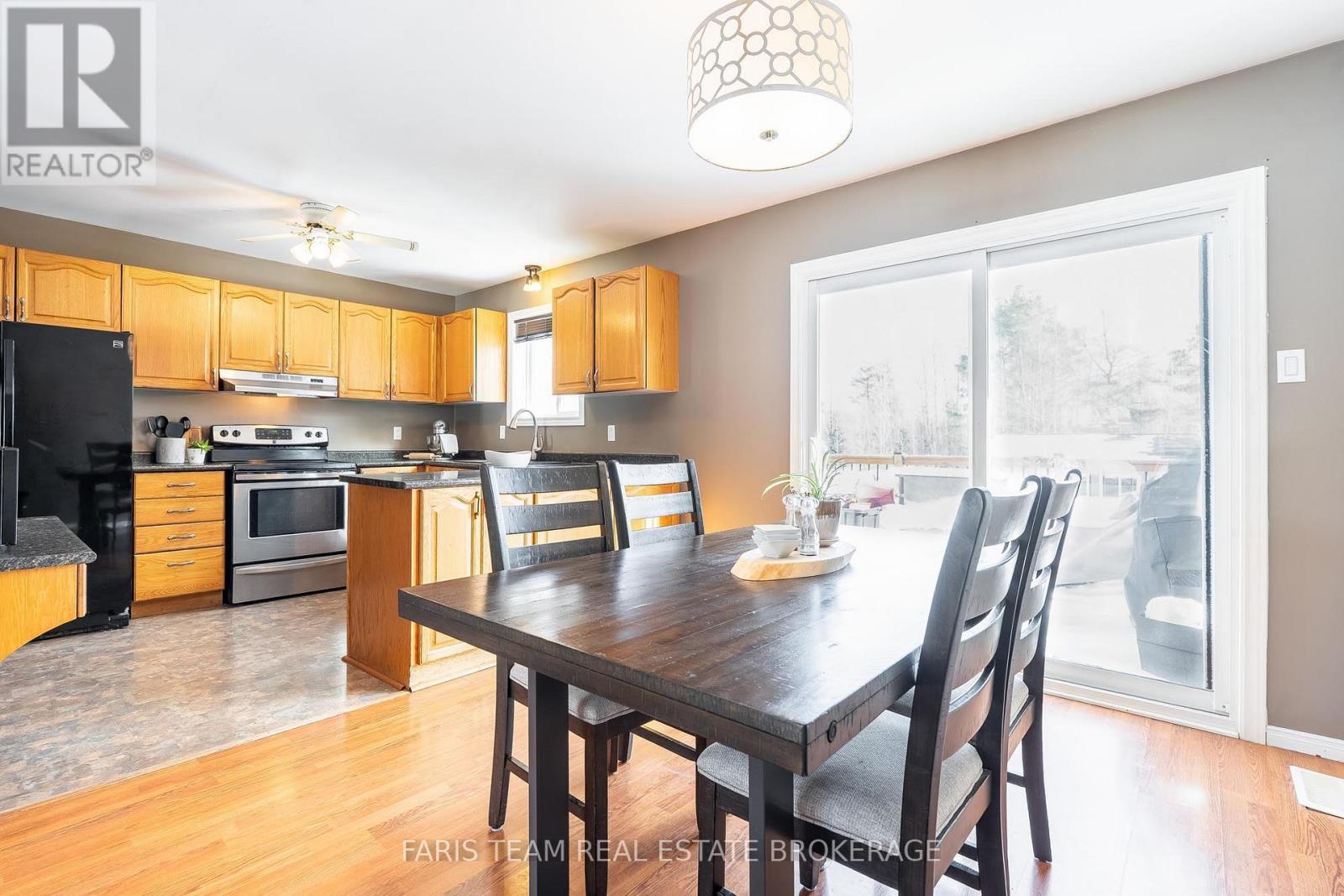 52 Roth Street, Essa, ON - Indoor