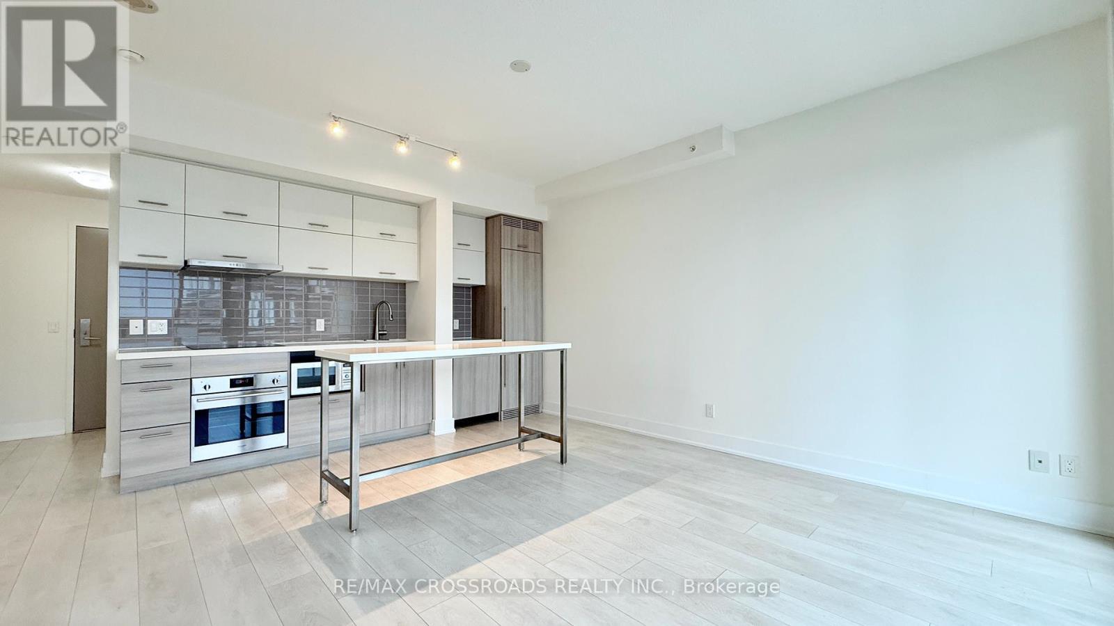 801 - 180 Enterprise Boulevard, Markham, ON - Indoor Photo Showing Kitchen