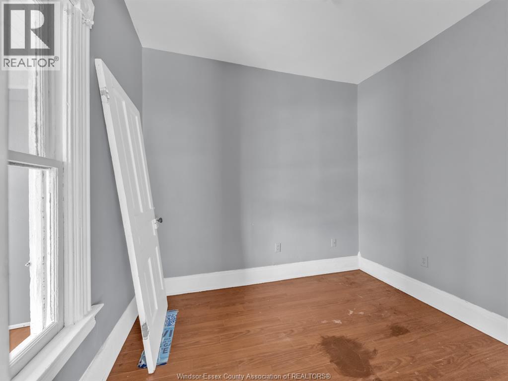 944 Maisonville, Windsor, ON - Indoor Photo Showing Other Room
