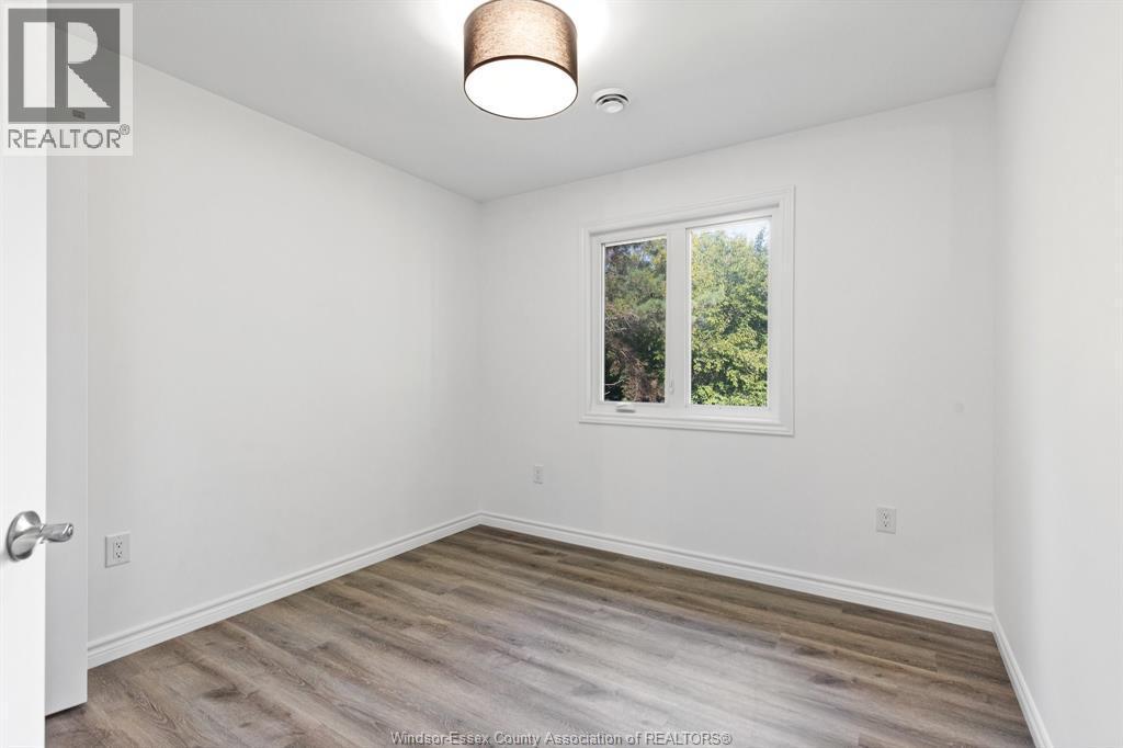 100 Erie Street North, Ridgetown, ON - Indoor Photo Showing Other Room