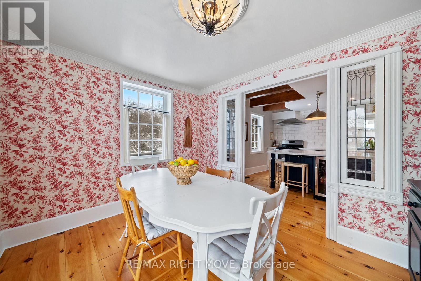 27 Durham St Street, Grey Highlands, ON - Indoor Photo Showing Dining Room