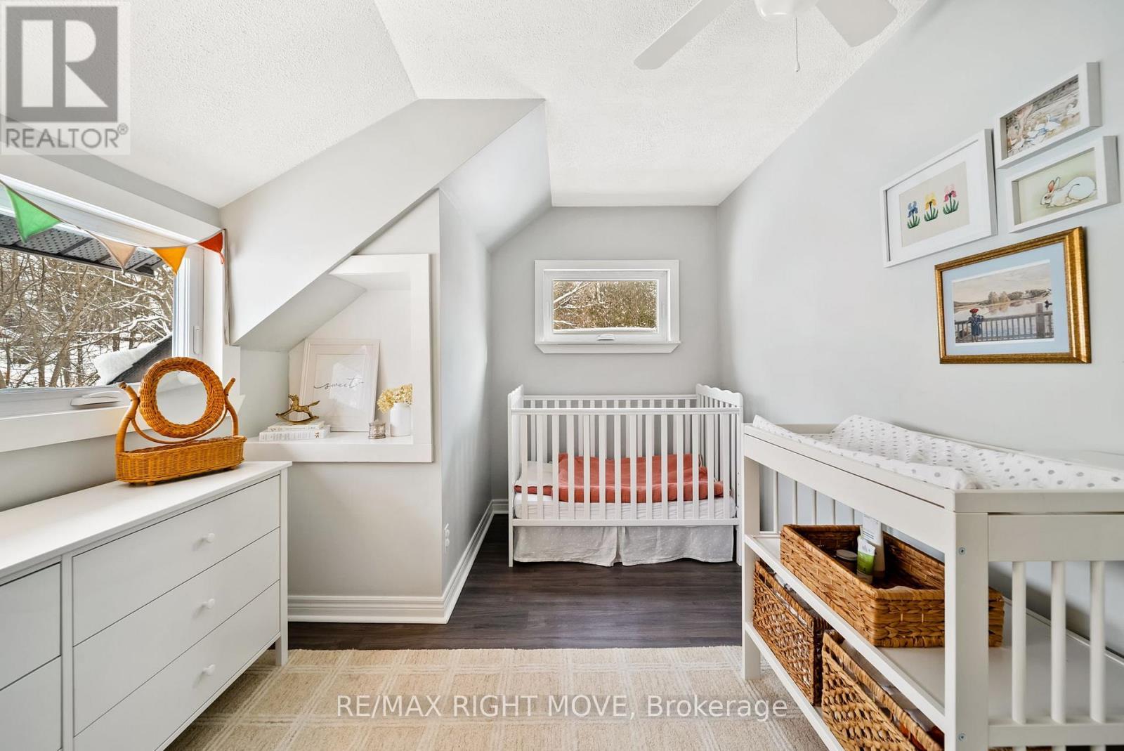 27 Durham St Street, Grey Highlands, ON - Indoor