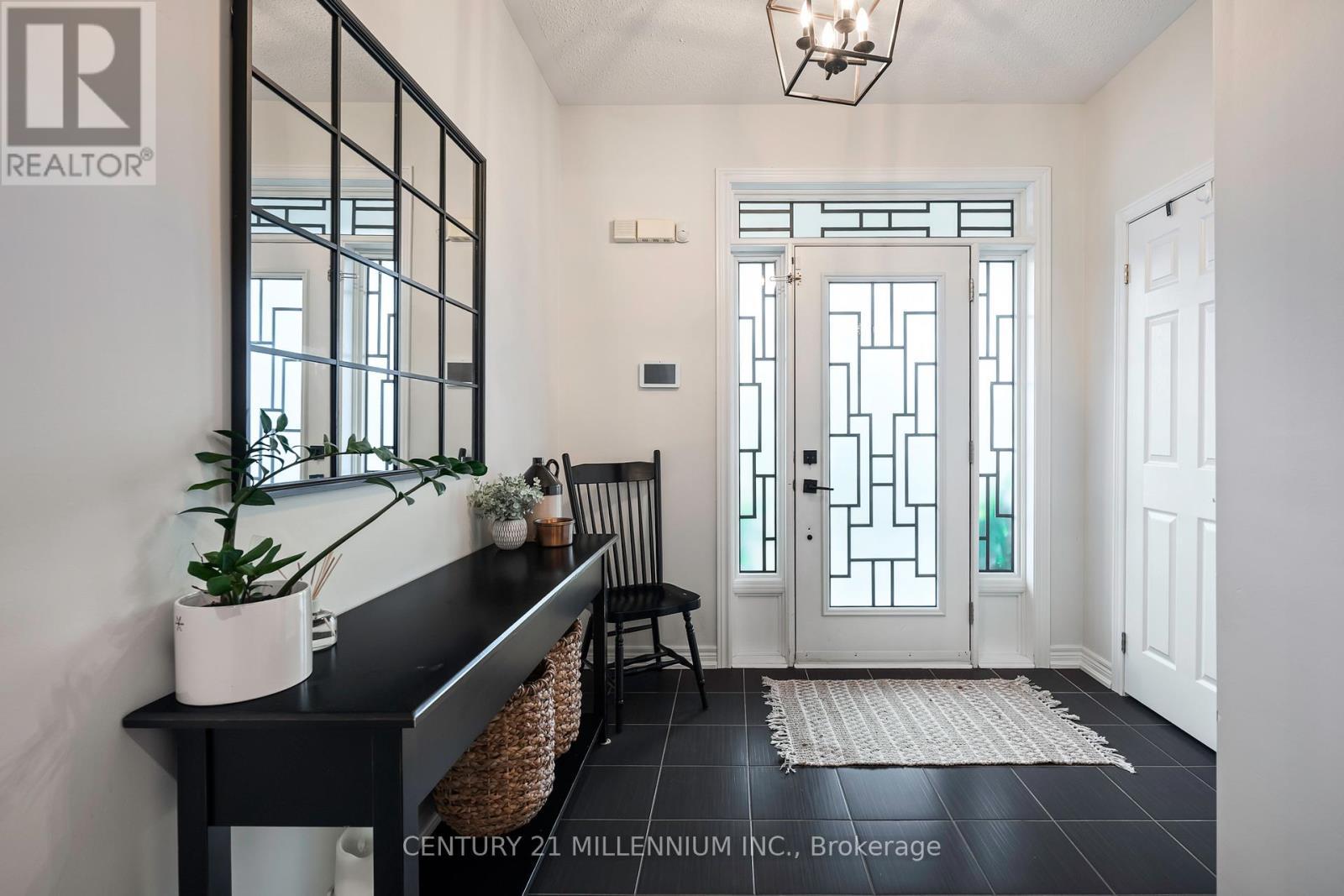 521 Brett Street, Shelburne, ON - Indoor Photo Showing Other Room