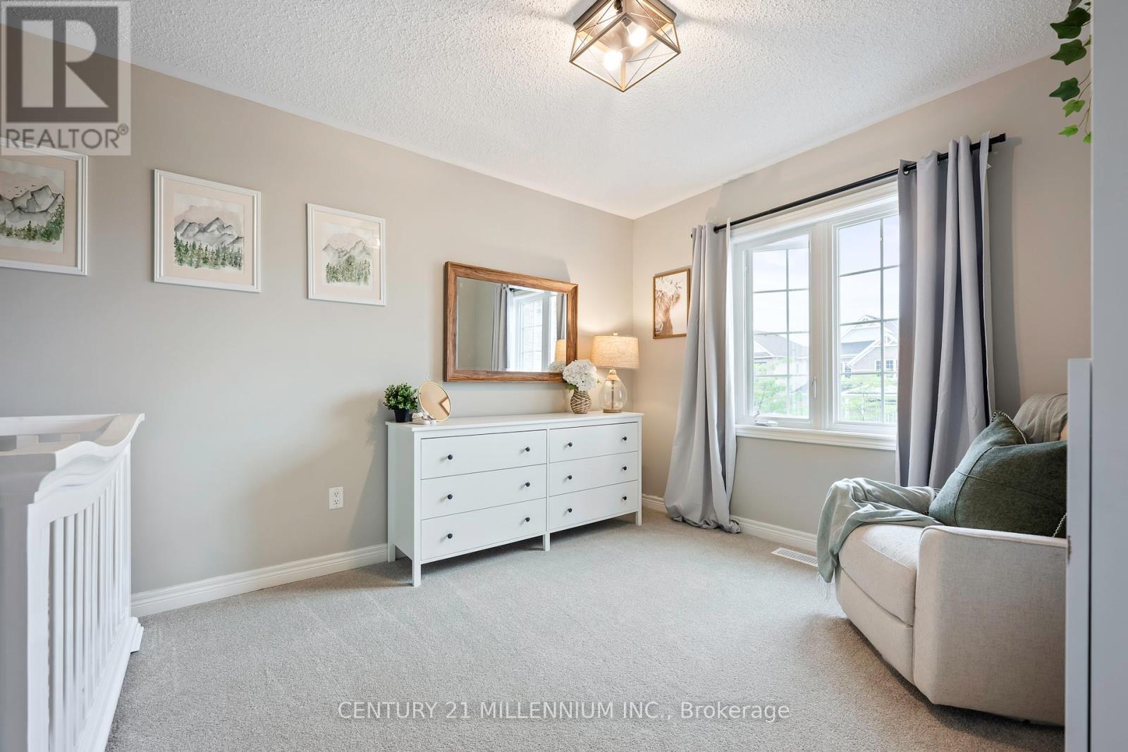 521 Brett Street, Shelburne, ON - Indoor Photo Showing Bedroom