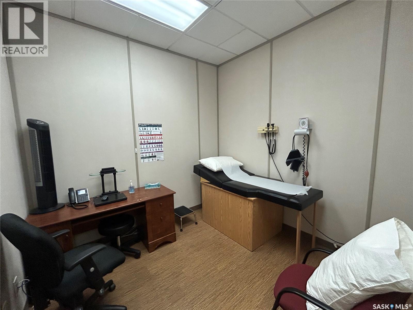 5 207 2Nd Avenue N, Saskatoon, SK