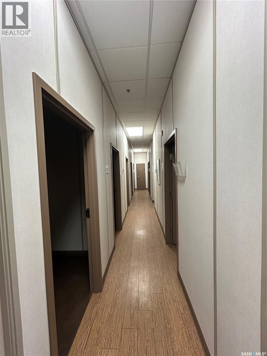 5 207 2Nd Avenue N, Saskatoon, SK