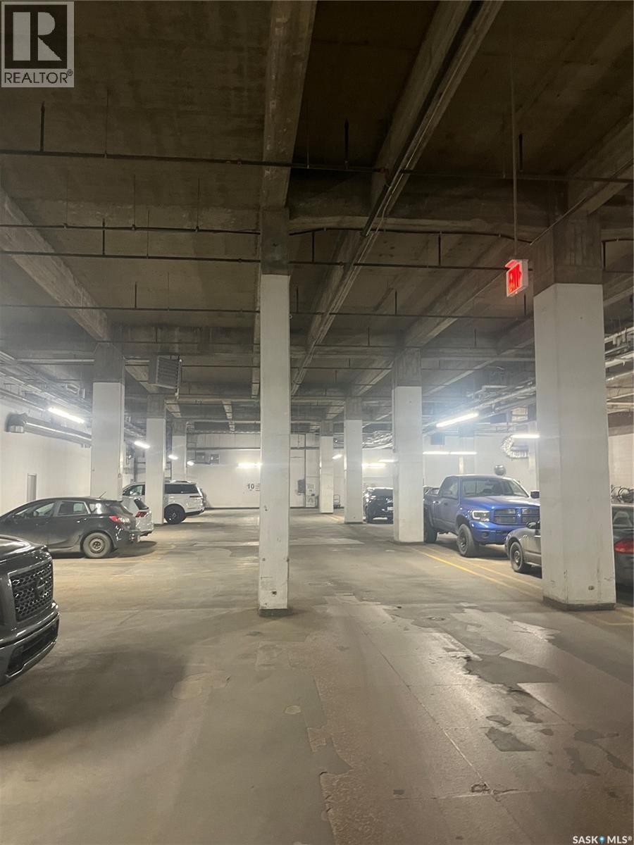 5 207 2Nd Avenue N, Saskatoon, SK