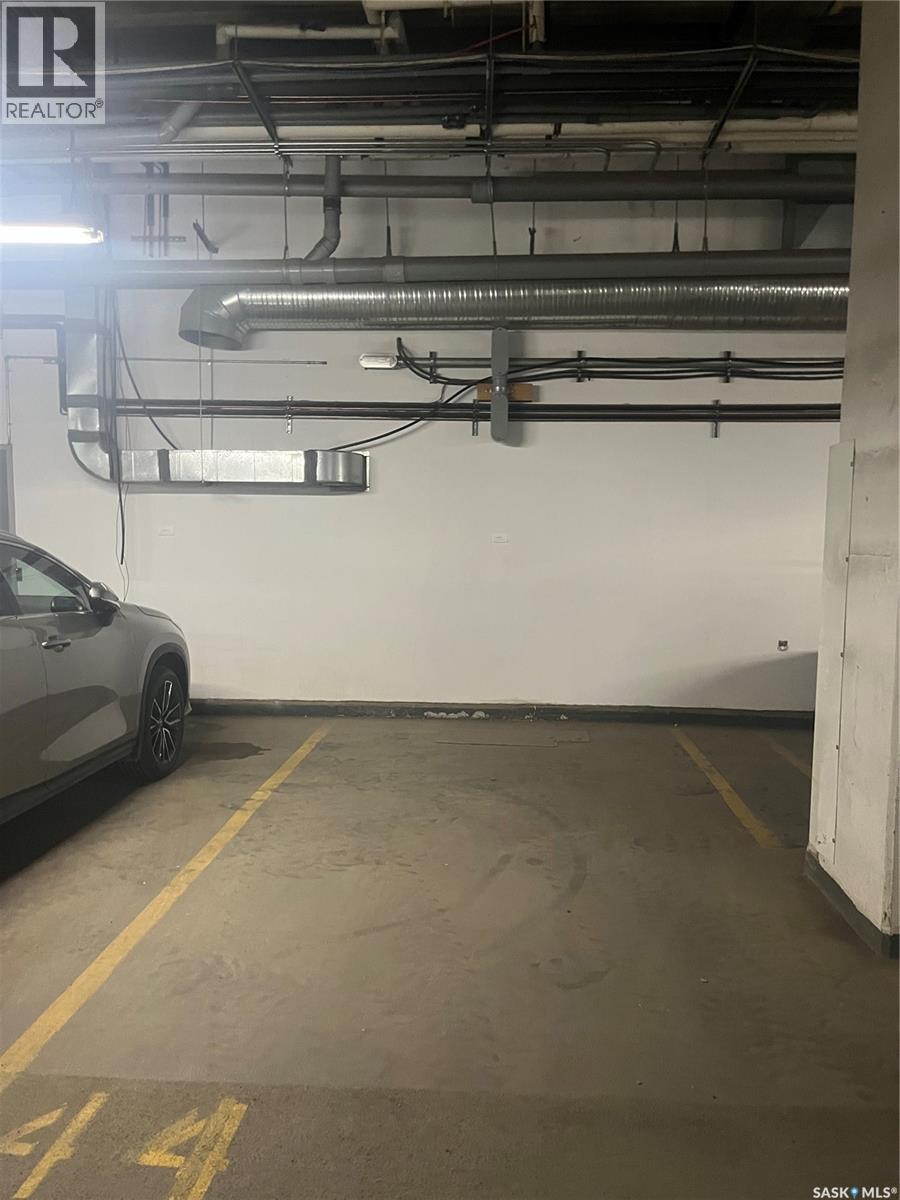 5 207 2Nd Avenue N, Saskatoon, SK