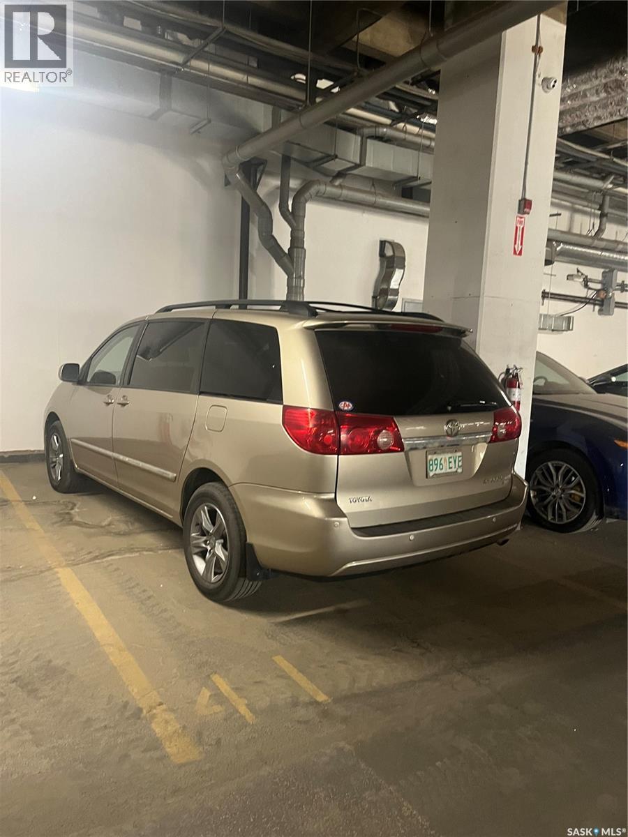 5 207 2Nd Avenue N, Saskatoon, SK