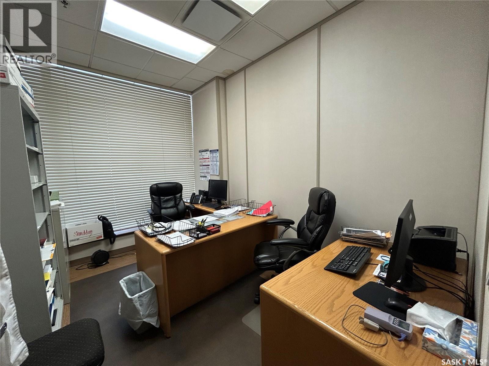 5 207 2Nd Avenue N, Saskatoon, SK